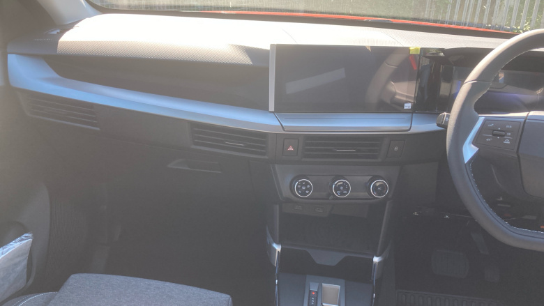 Vauxhall Frontera 83kW Design 44kWh 5dr Auto Electric Estate